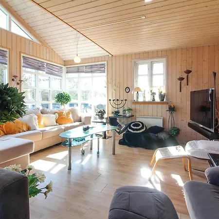 Nyaraló Bjari - 850m From The Sea By Interhome Løkken