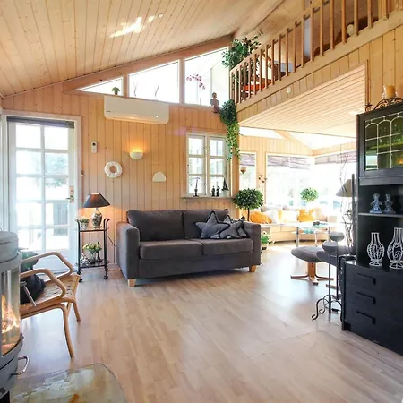 Bjari - 850m From The Sea By Interhome Løkken