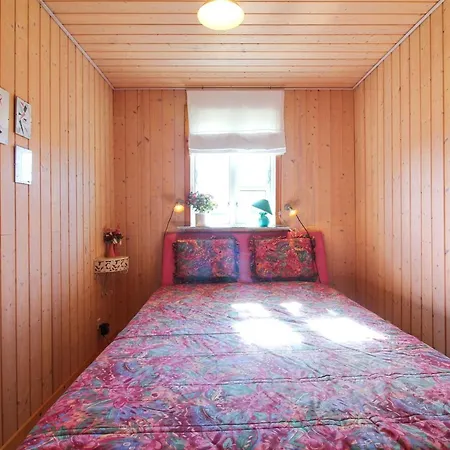 Bjari - 850m From The Sea By Interhome *